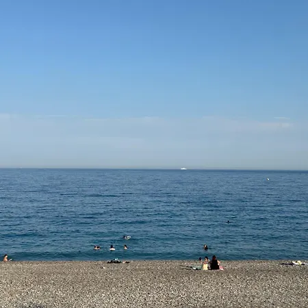 Promenade Des &